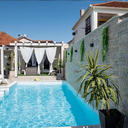 Ferienwohnung Tyra Delux Zadar Exterior foto