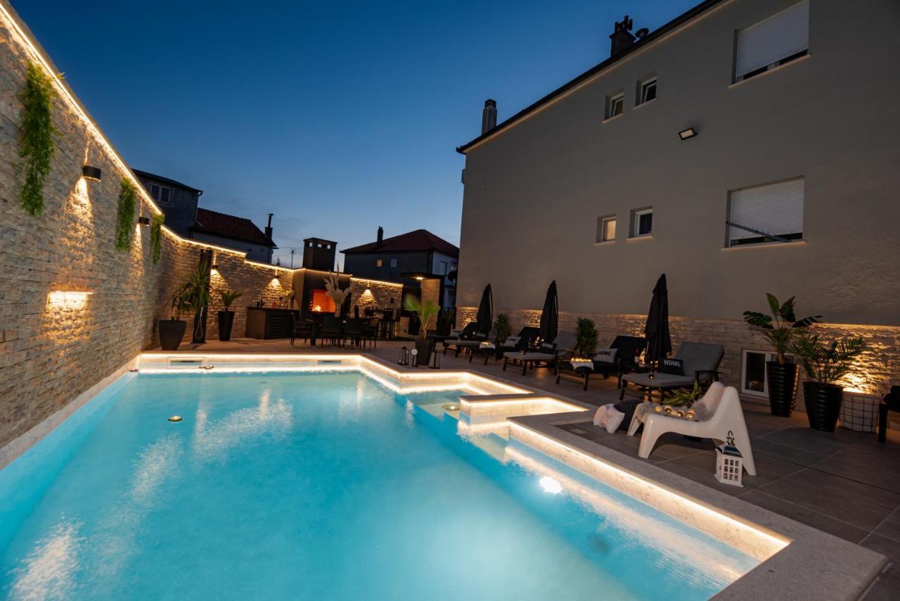 Ferienwohnung Tyra Delux Zadar Exterior foto