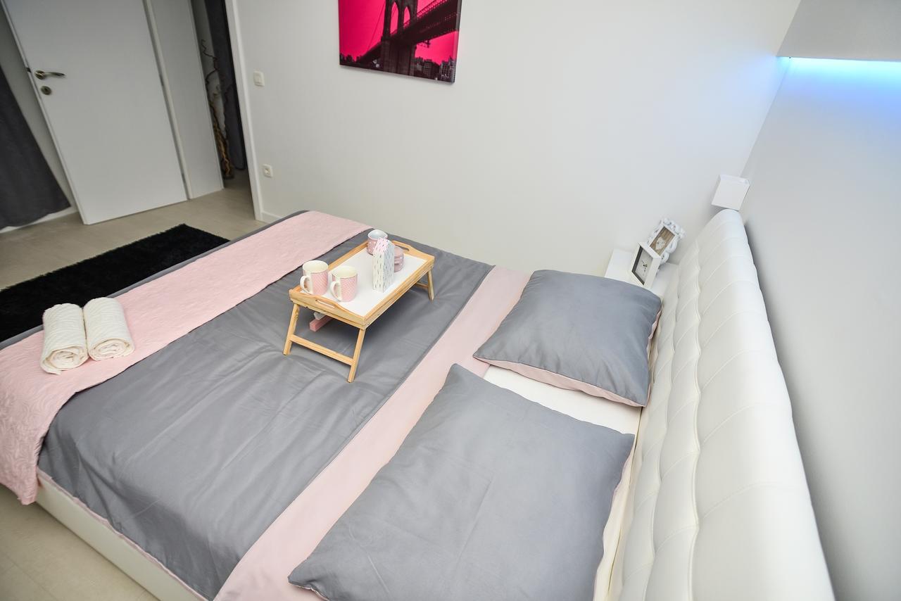 Ferienwohnung Tyra Delux Zadar Exterior foto
