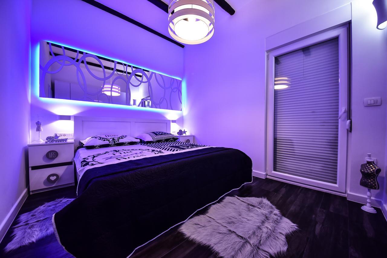Ferienwohnung Tyra Delux Zadar Exterior foto